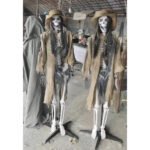 Hot Selling Halloween Decoration Life-Size Plastic Model of a Dressed-Up Skeleton Cowboy Scary Party Prop for Haunted Houses - 图片 3