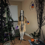 Hot Selling Halloween Decoration Life-Size Plastic Model of a Dressed-Up Skeleton Cowboy Scary Party Prop for Haunted Houses - 图片 4
